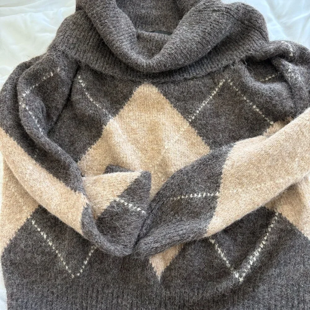 Zara, ARGYLE OFF-THE-SHOULDER KNIT SWEATER, M NWOT - Picture 3 of 4